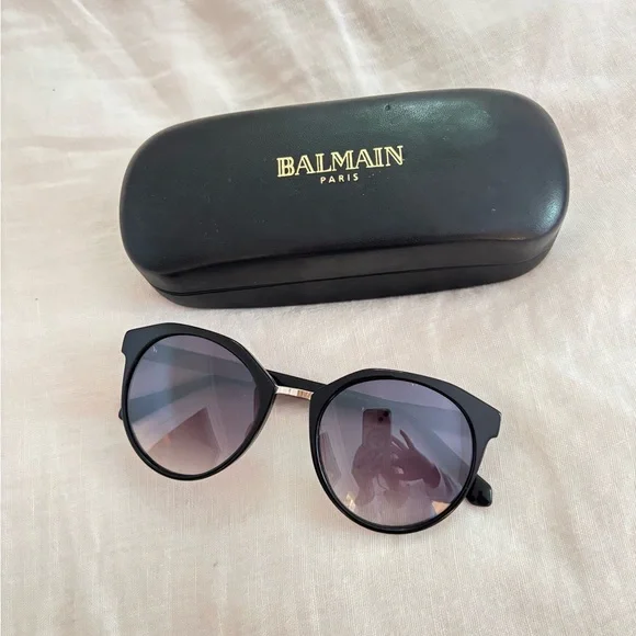 Balmain 53 MM Cat Eye Sunglasses Balmain (France) 53mm Cat Eye Sunglasses BL2072B02 Tortoise  main image 3